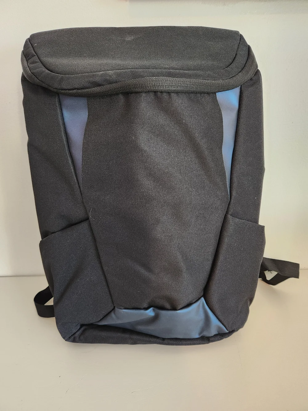 NEW Lenovo IdeaPad 15.5in Gaming Backpack